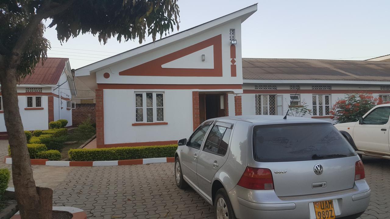 Lucia Villas Mbale Exterior photo