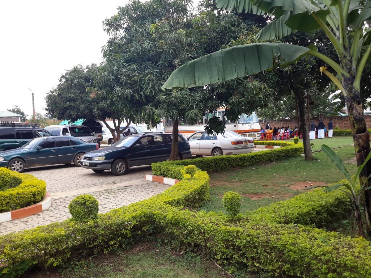 Lucia Villas Mbale Exterior photo